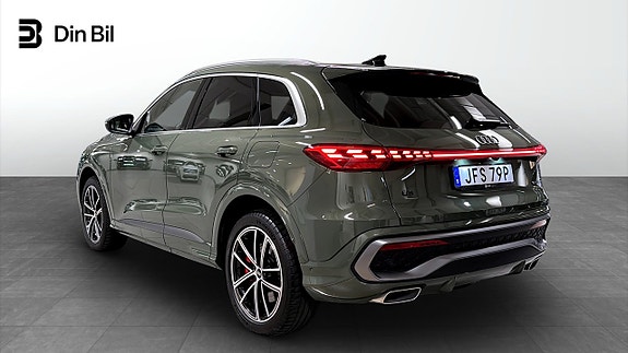 Audi Q5 3 of 18