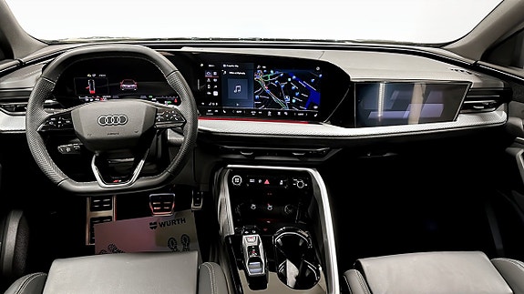 Audi Q5 10 of 18