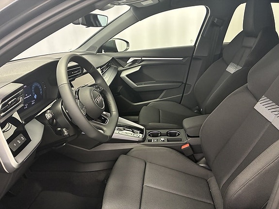 Audi A3 7 of 12