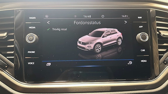 Volkswagen T-Roc 20 of 20