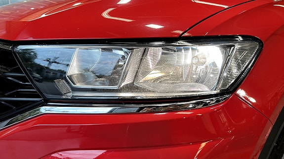 Volkswagen T-Roc 15 of 20