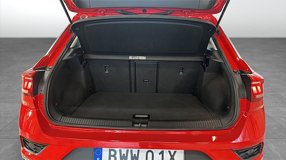 Volkswagen T-Roc 13 of 20