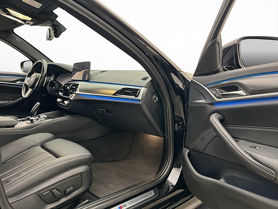 BMW 520d 27 of 30