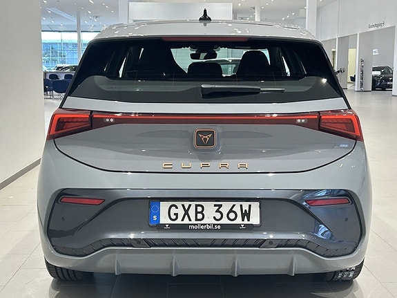 Cupra Born 8 of 23