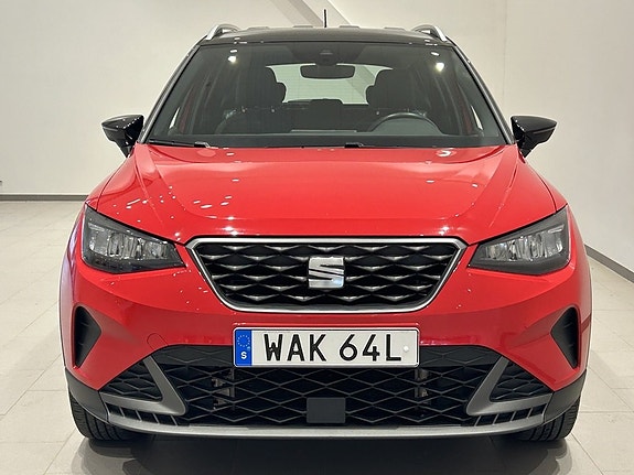 Seat Arona 3 of 20