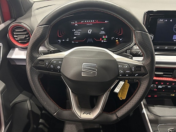 Seat Arona 13 of 20