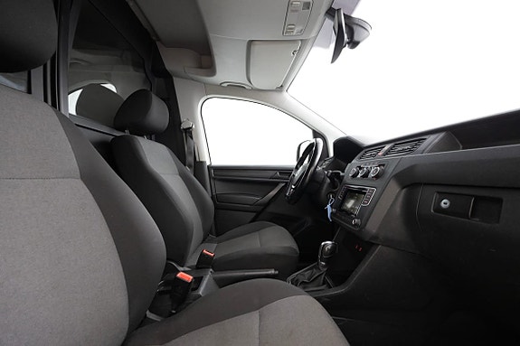 Volkswagen Caddy Maxi 12 of 19
