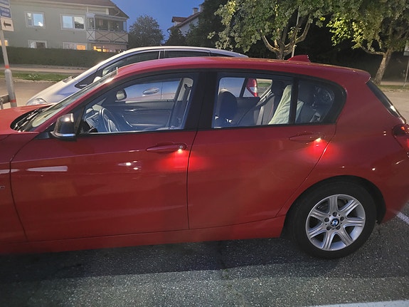 BMW 120d 5 of 6