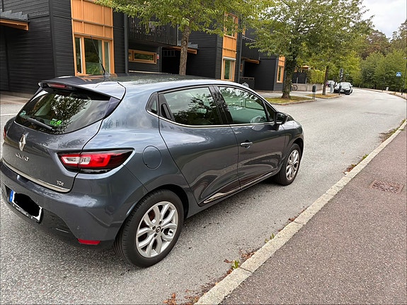 Renault Clio 4 of 7