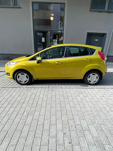 Ford Fiesta 4 of 10