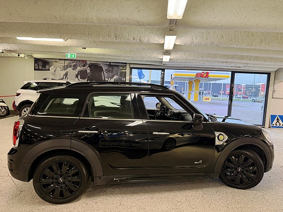 MINI Countryman Cooper SE 5 of 25