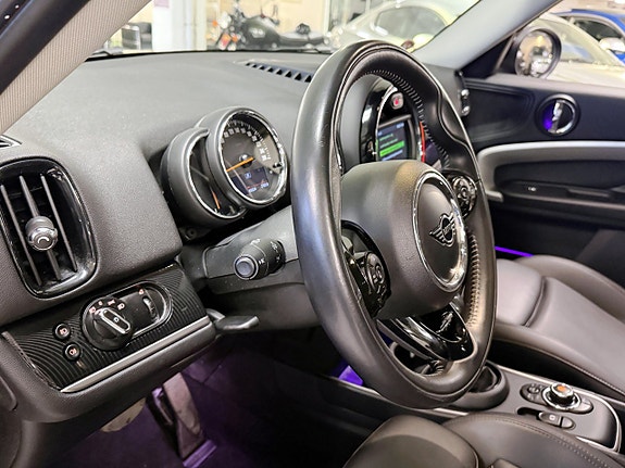 MINI Countryman Cooper SE 17 of 25