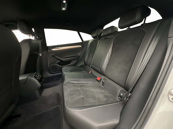 Volkswagen Arteon 28 of 30