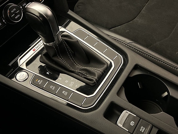 Volkswagen Arteon 25 of 30