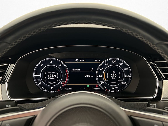 Volkswagen Arteon 18 of 30