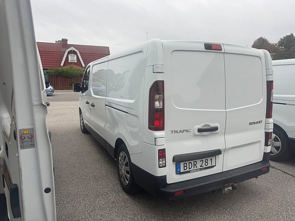 Renault Trafic 5 of 14
