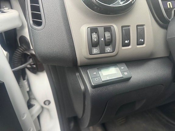 Renault Trafic 13 of 14