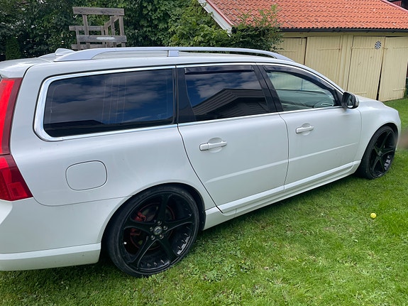 Volvo V70 15 of 15