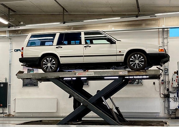 Volvo 940 14 of 16