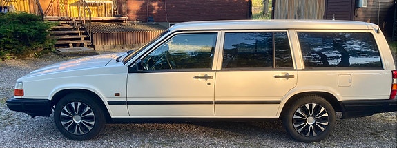 Volvo 940 3 of 16