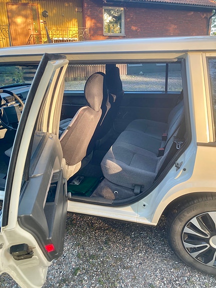 Volvo 940 7 of 16