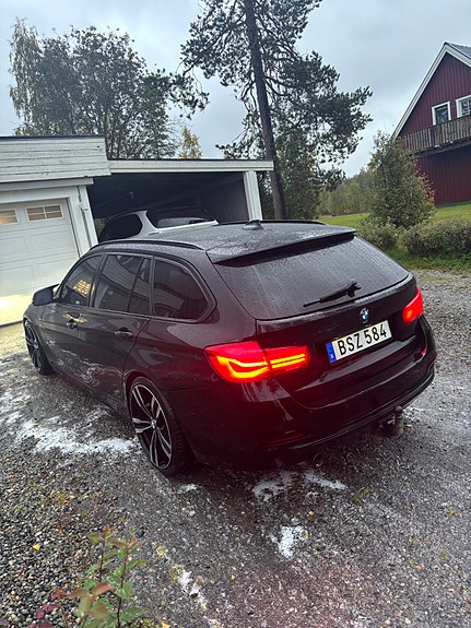 BMW 320d 3 of 7