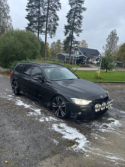 BMW 320d 5 of 7