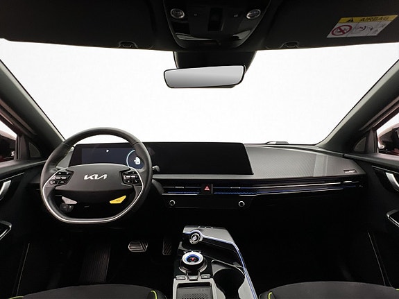 Kia EV6 14 of 30