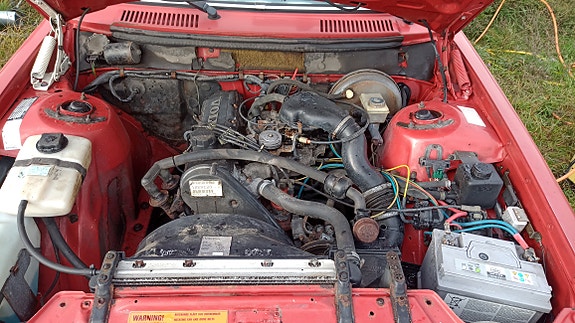 Volvo 244 5 of 6