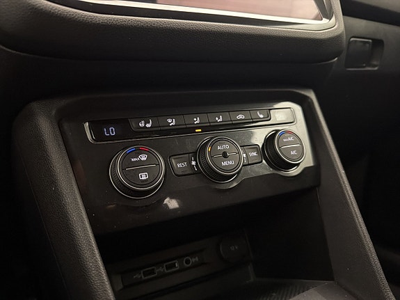Volkswagen Tiguan Allspace 18 of 30