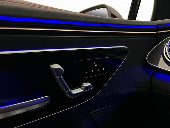 Mercedes-Benz EQE300 13 of 30