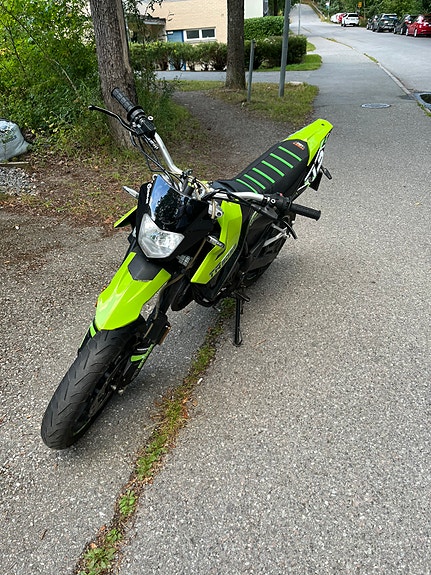 Generic KSR MOTO TR 50 SM 4 of 9