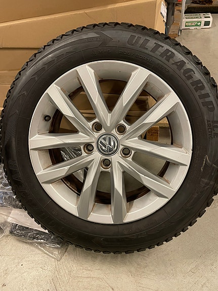 Volkswagen Passat 3 of 11