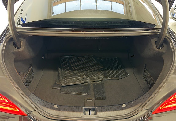 Mercedes-Benz CLA250 21 of 22
