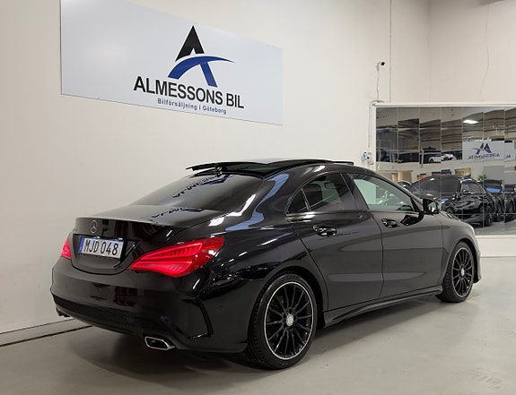 Mercedes-Benz CLA250 7 of 22