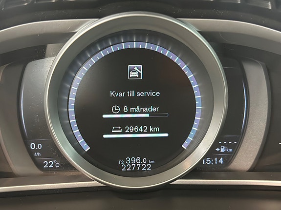 Volvo V40 Cross Country 24 of 30
