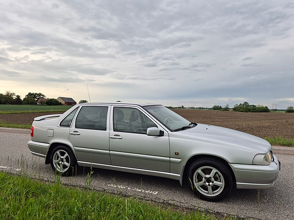 Volvo S70 10 of 14