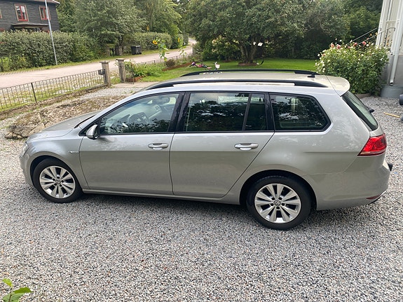 Volkswagen Golf VII 4 of 14