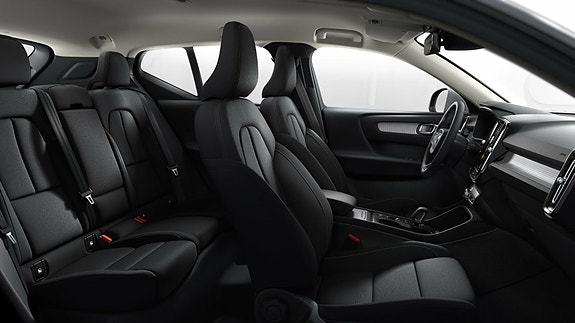 Volvo XC40 9 of 9