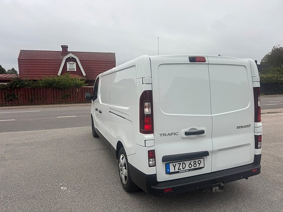 Renault Trafic 3 of 15