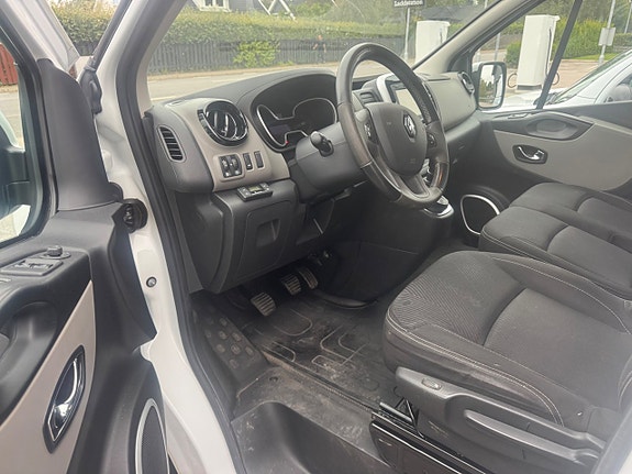 Renault Trafic 6 of 15