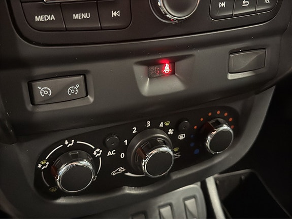 Dacia Duster 16 of 20
