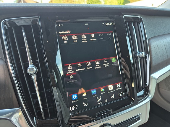Volvo V90 Cross Country 8 of 8