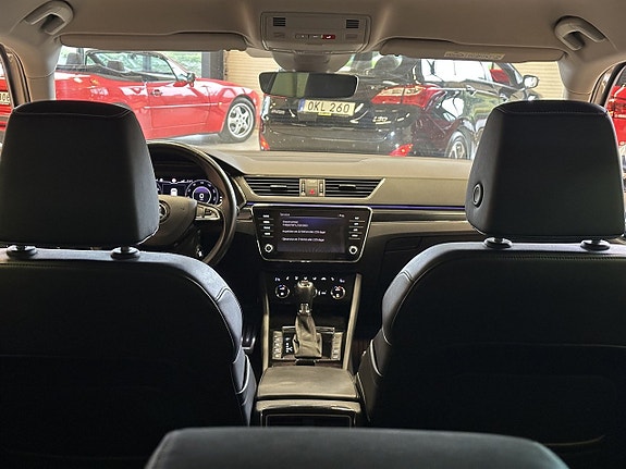 Skoda Superb 27 of 27