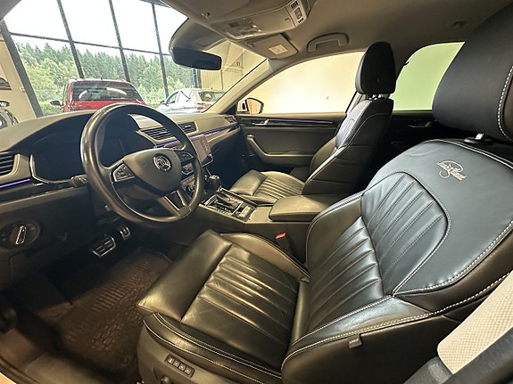 Skoda Superb 8 of 27