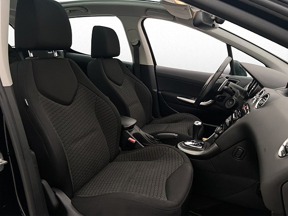 Peugeot 308 24 of 30