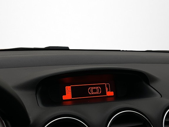 Peugeot 308 18 of 30