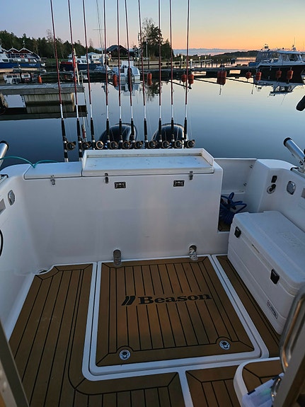 Beason 800 – 2 x Suzuki 200 hk – byggd 2022, uttagen 2023 – extremt välutrustad 3 of 6