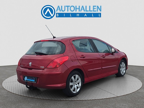 Peugeot 308 7 of 14