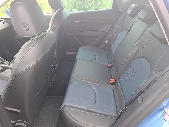 Seat Leon 6 of 6